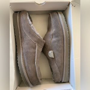 Size 12 slippers like new